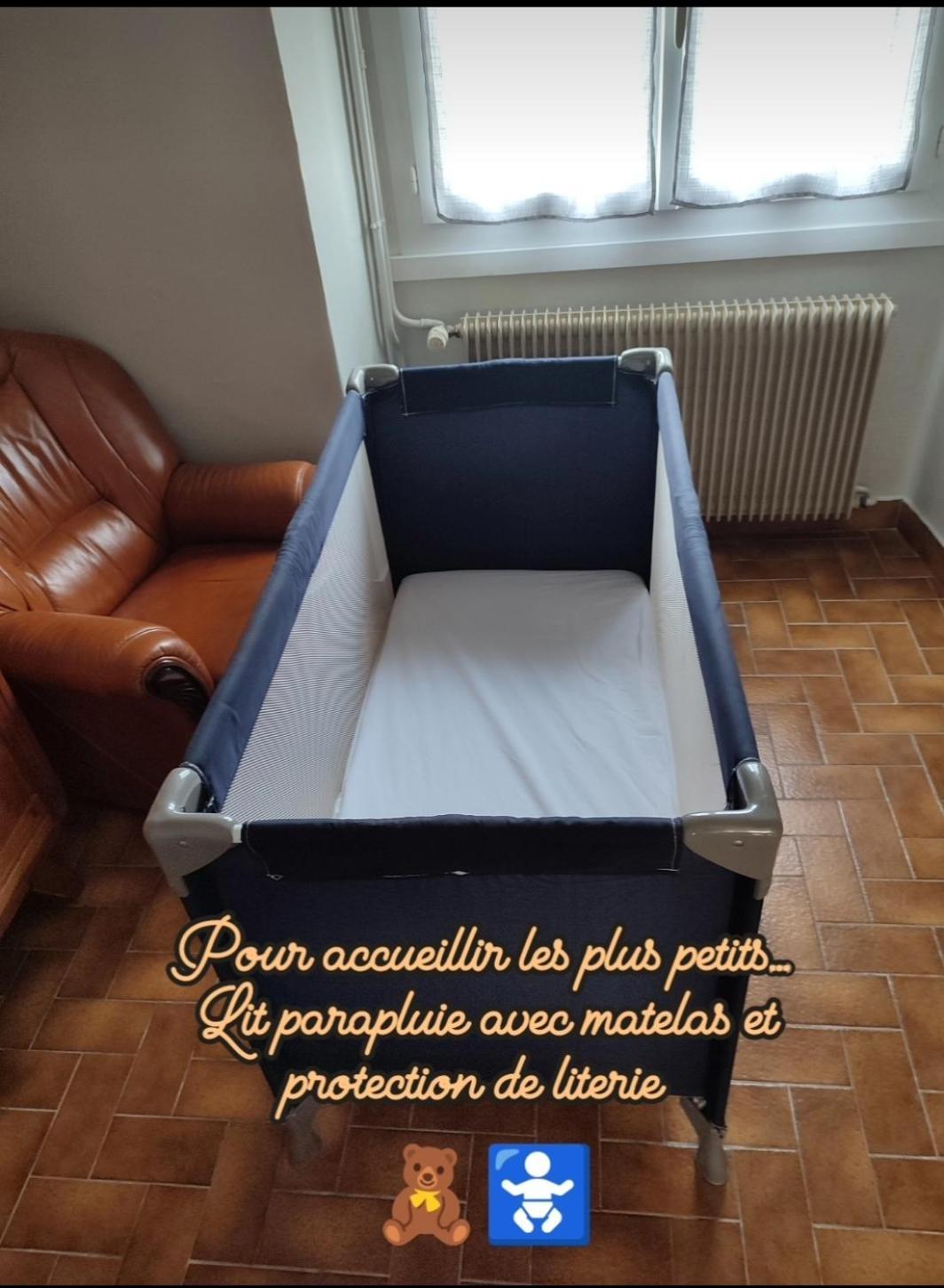 Gite Chez Jeannot Azay-le-Ferron Exterior foto